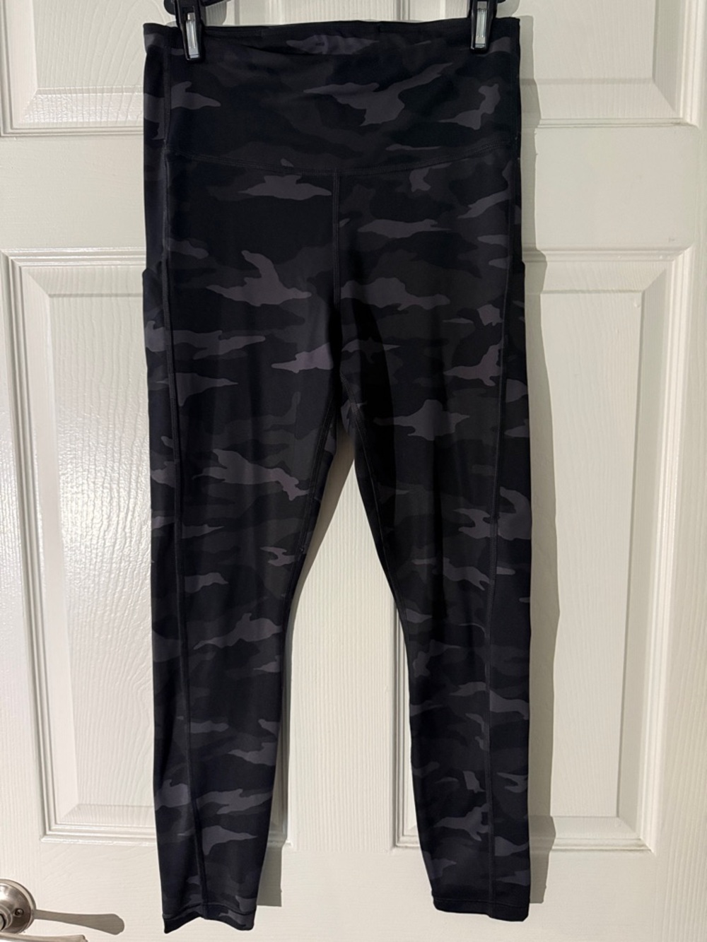 Dark Gray Camo Performance Leggings